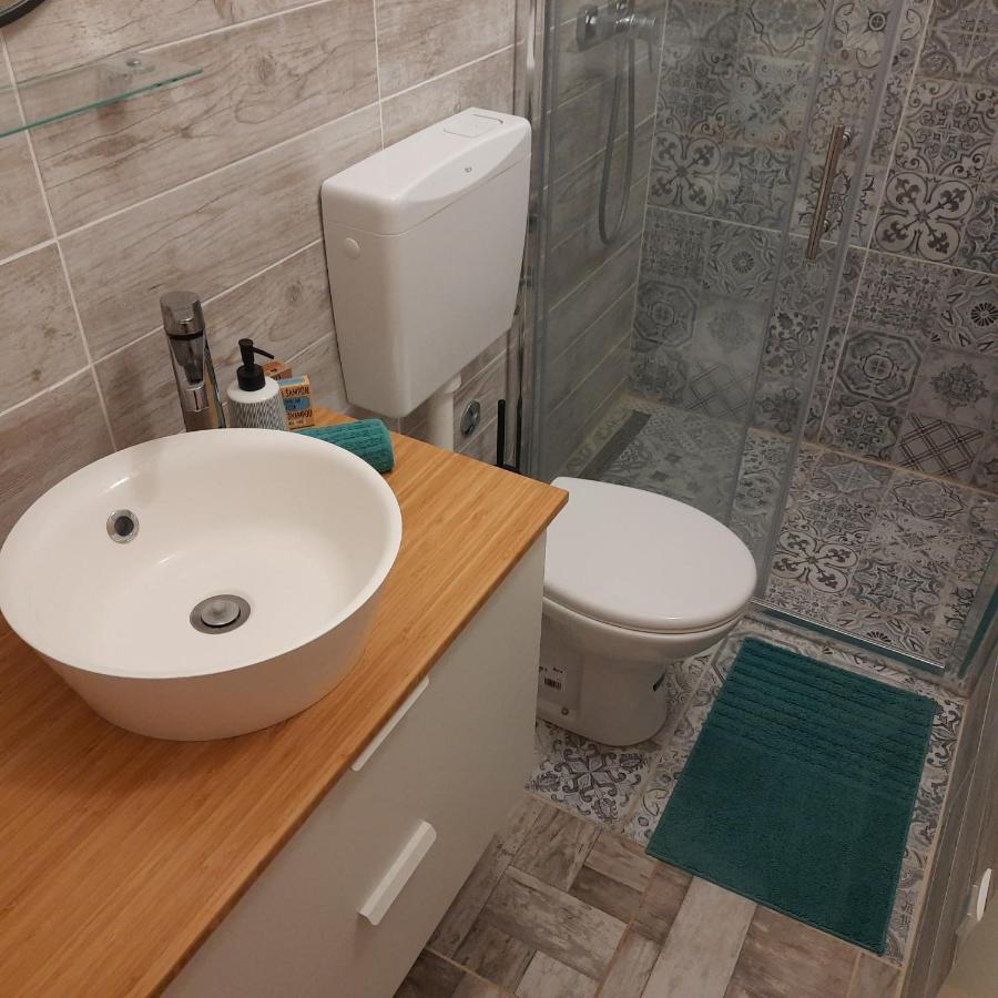 Pelargo Apartamento *